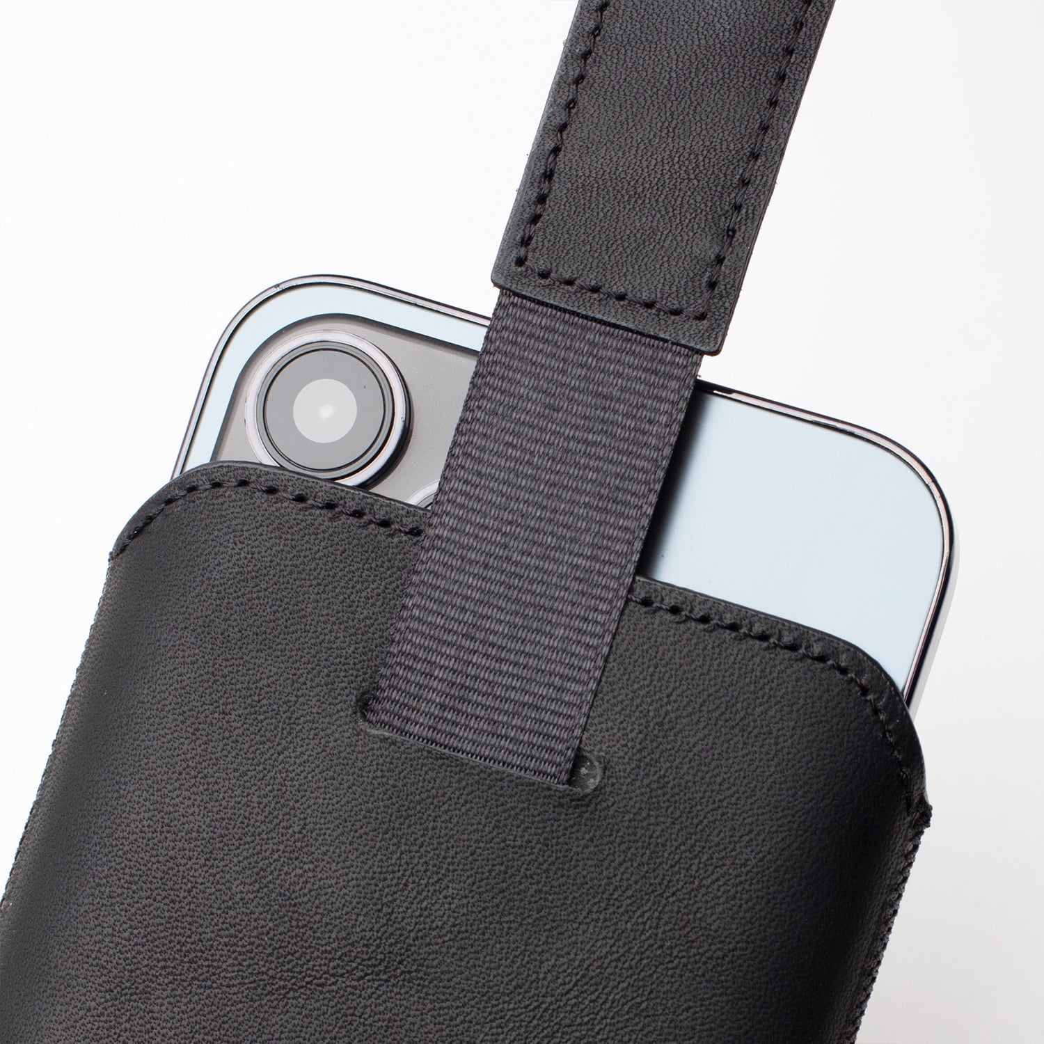 Pull-up iPhone 16 Pro Max