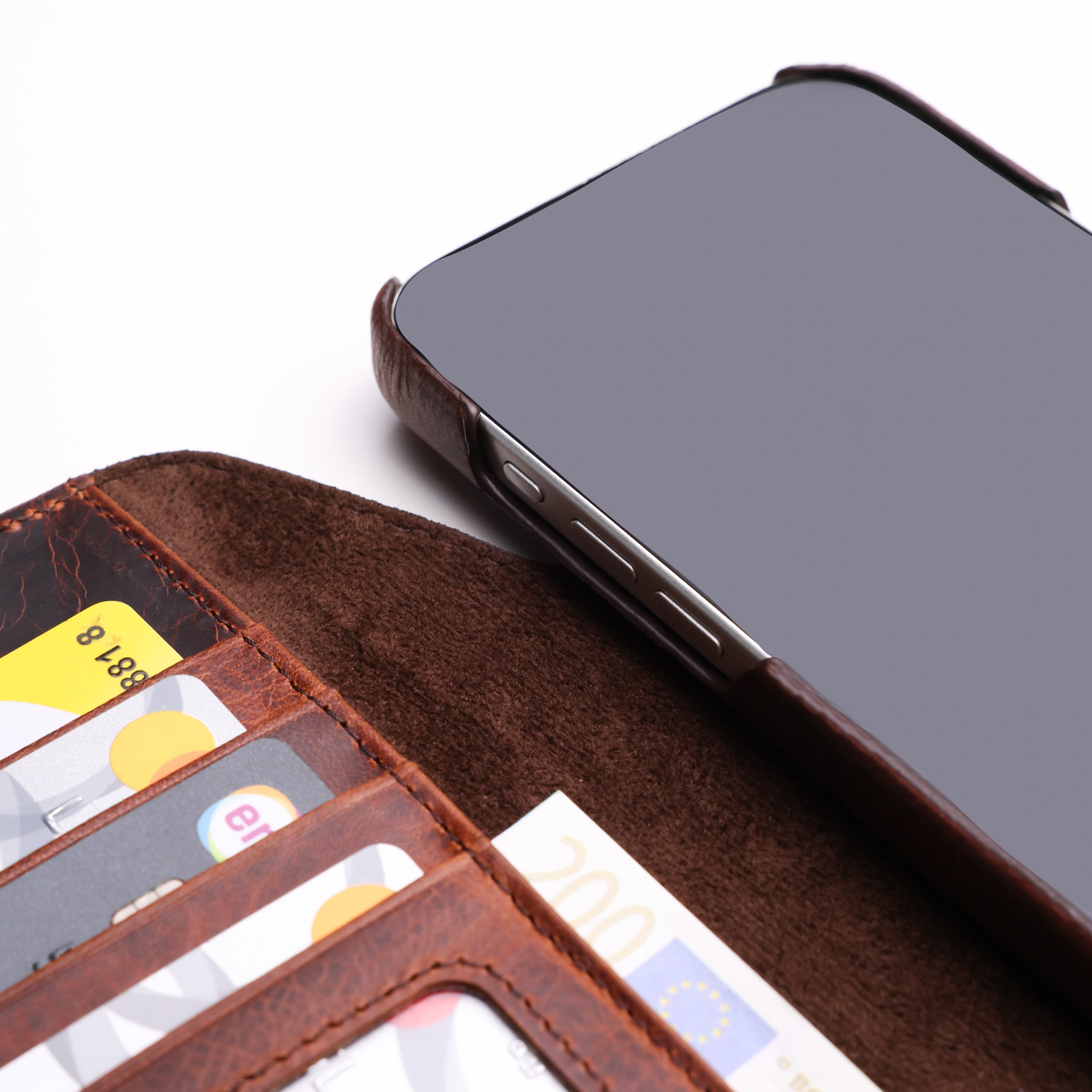 Full Wrap Magic Case | Handcrafted Full-Grain Leather for iPhone